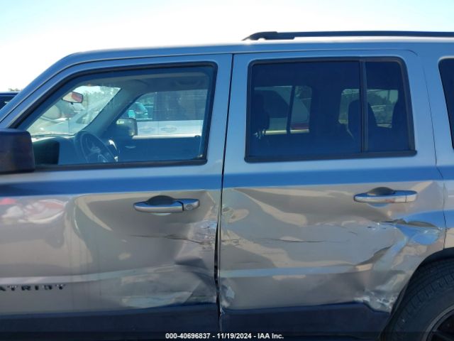 1C4NJPBA8FD325398 Jeep Patriot Sport
