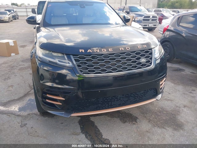 SALYL2RX2JA727912 Land Rover Range Rover Velar P250 Se R-dynamic