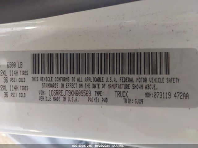 1C6RREJT9KN609569 RAM 1500 Laramie  4x2 5'7 Box