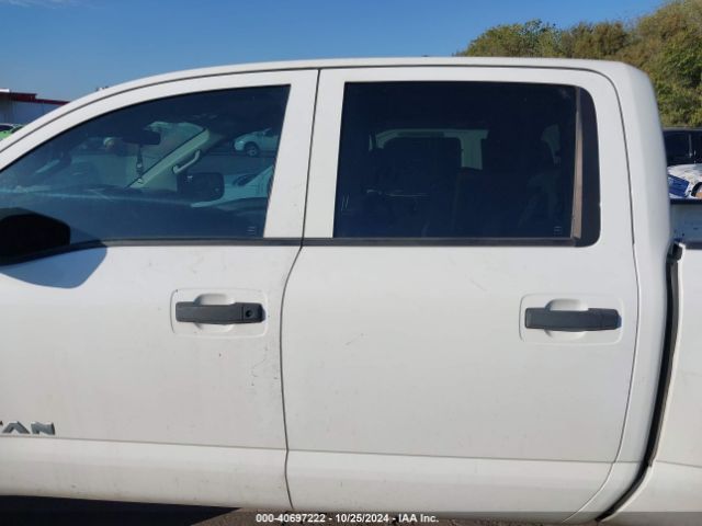 1N6AA1EK4HN537578 Nissan TITAN S