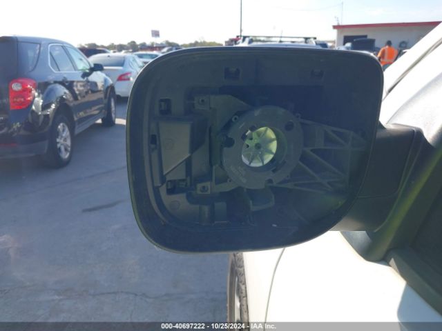 1N6AA1EK4HN537578 Nissan TITAN S