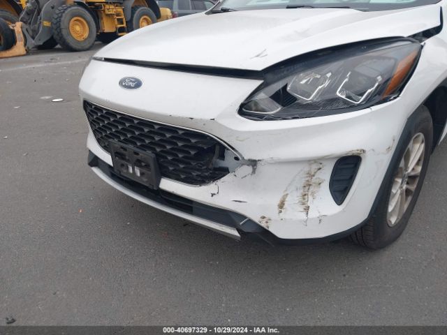 1FMCU9G69LUB80474 Ford ESCAPE SE