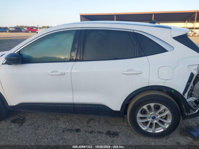 1FMCU9BZ3NUA47861 Ford Escape Se Hybrid