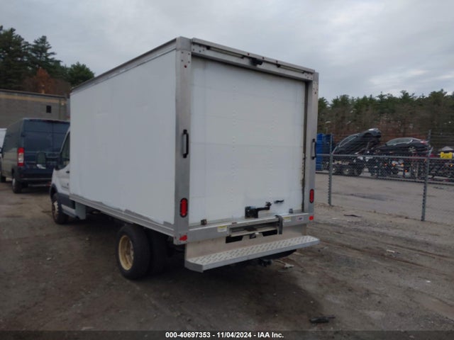 Ford Transit-350 Cab 2018 1FDBF8ZMXJKA90481 Image 3