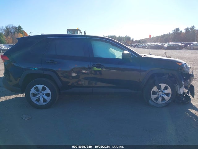 Toyota RAV4 LE 2022 2T3F1RFVXNC284515 Image 13