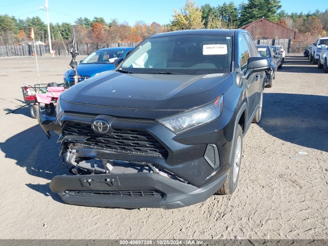 Toyota RAV4 LE 2022 2T3F1RFVXNC284515 Image 2