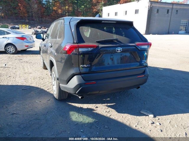 Toyota RAV4 LE 2022 2T3F1RFVXNC284515 Image 3