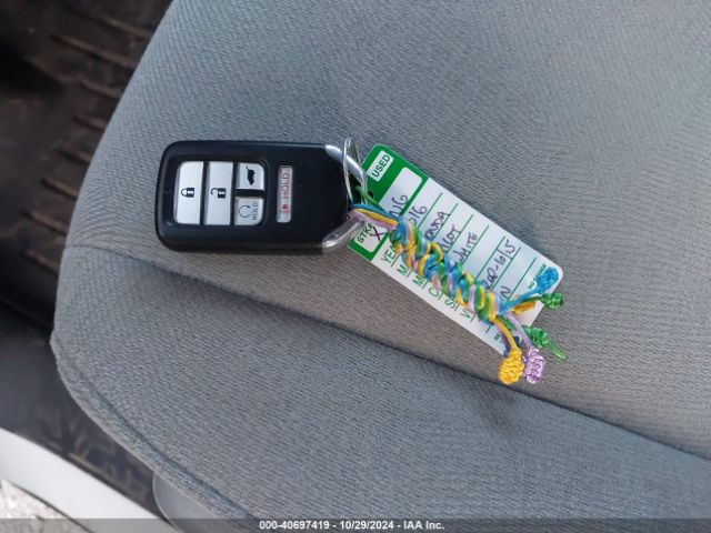 5FNYF6H16GB505778 Honda PILOT LX