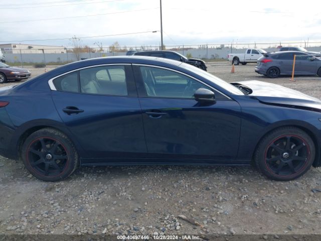 3MZBPAEM9KM101282 Mazda Mazda3 Premium Package