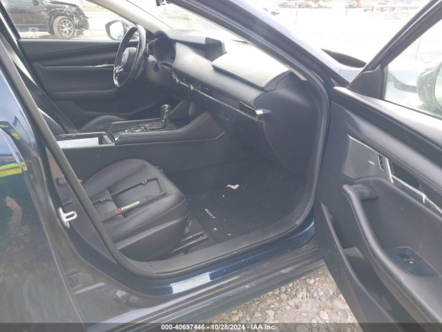 3MZBPAEM9KM101282 Mazda Mazda3 Premium Package