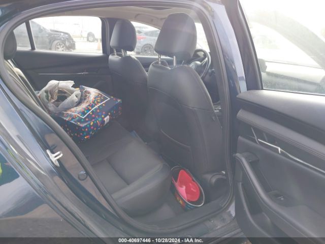 3MZBPAEM9KM101282 Mazda Mazda3 Premium Package