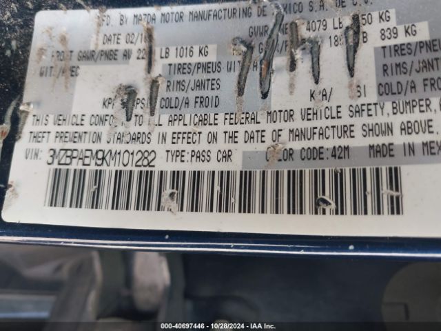 3MZBPAEM9KM101282 Mazda Mazda3 Premium Package