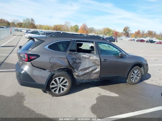 4S4BTACC7N3150717 Subaru Outback Premium