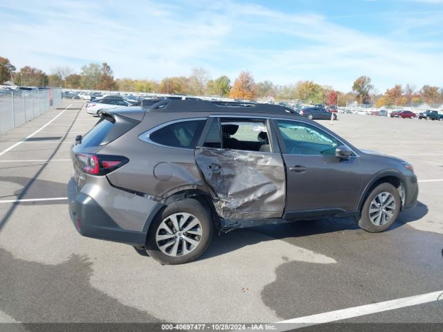 4S4BTACC7N3150717 Subaru Outback Premium