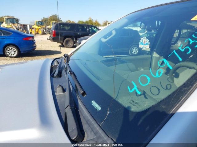 1N6DD0ER6HN729354 Nissan Frontier Sv