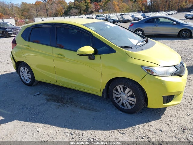 Honda FIT LX 2016 JHMGK5H56GX006262 Image 1