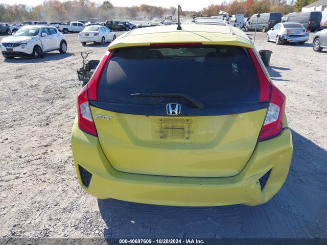 Honda FIT LX 2016 JHMGK5H56GX006262 Image 15
