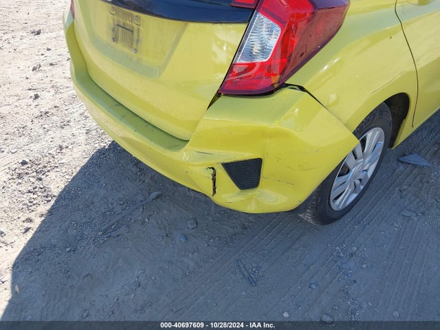Honda FIT LX 2016 JHMGK5H56GX006262 Image 6