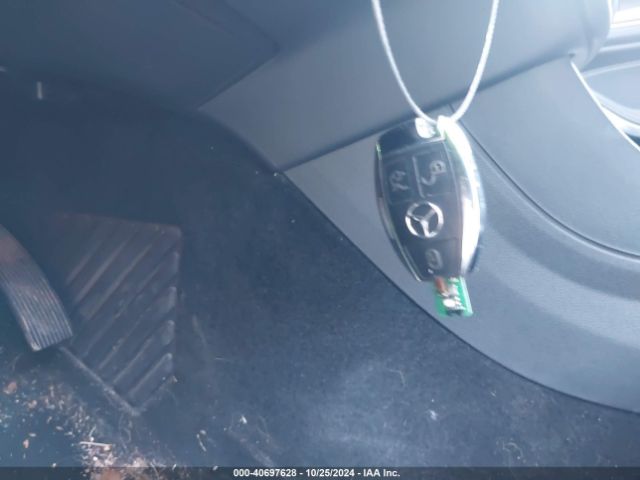 WDCTG4GB9HJ347995 Mercedes-Benz Gla 250 4matic