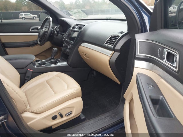 Ford EXPLORER XLT 2017 1FM5K7D86HGC12957 Image 5