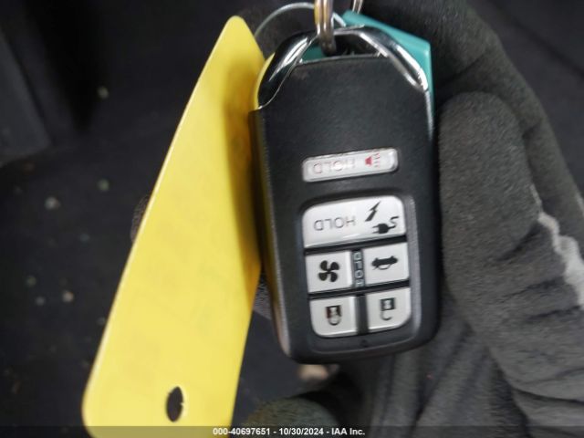 JHMZC5F10JC013664 Honda CLARITY PLUG-IN HYBRID