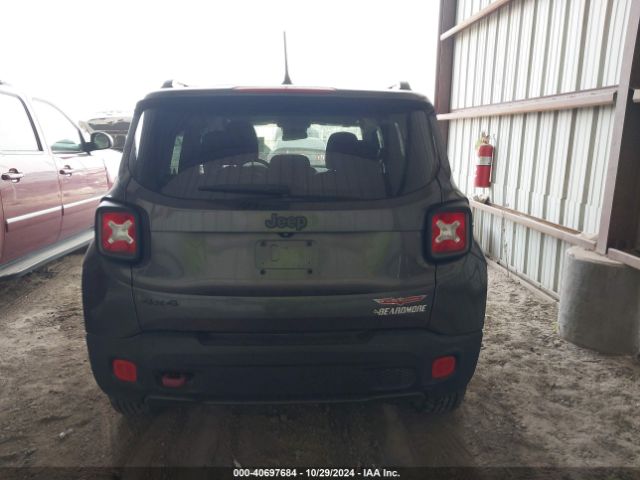 ZACCJBCB7HPG64384 Jeep Renegade Trailhawk 4x4