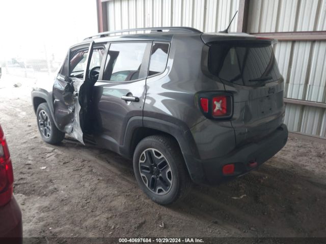 ZACCJBCB7HPG64384 Jeep Renegade Trailhawk 4x4