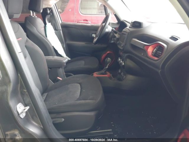 ZACCJBCB7HPG64384 Jeep Renegade Trailhawk 4x4