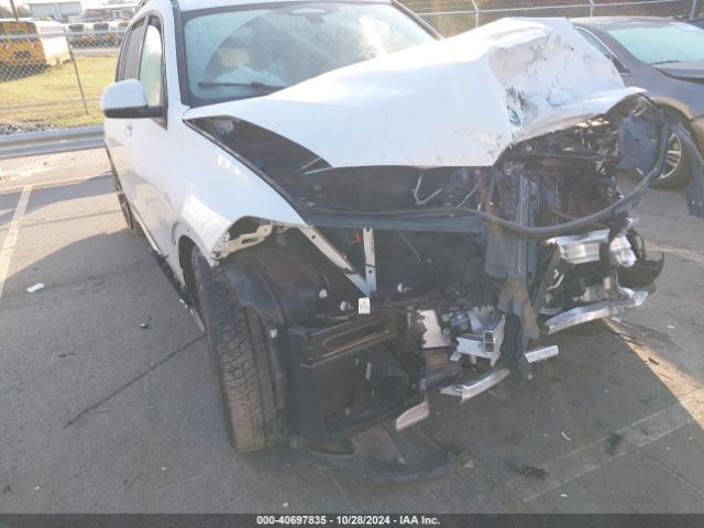5UXCW2C06N9L14370 BMW X7 Xdrive40i