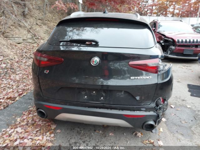 ZASFAKRN1J7C28347 Alfa Romeo Stelvio Ti Lusso Awd