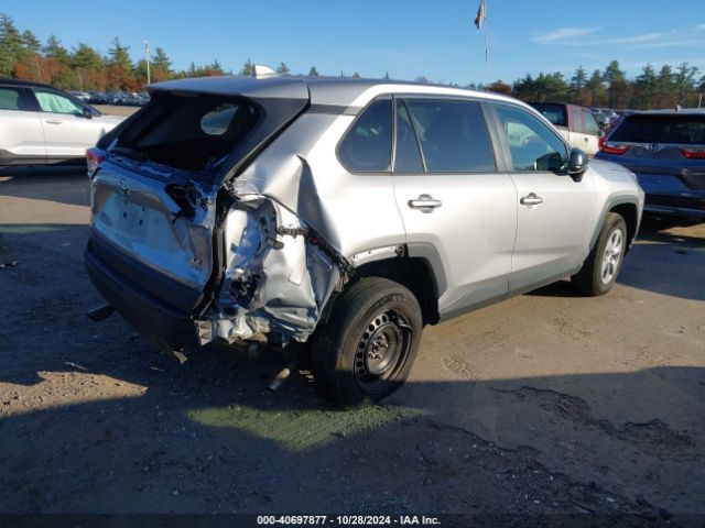 2T3F1RFV0NC257131 Toyota RAV4 LE