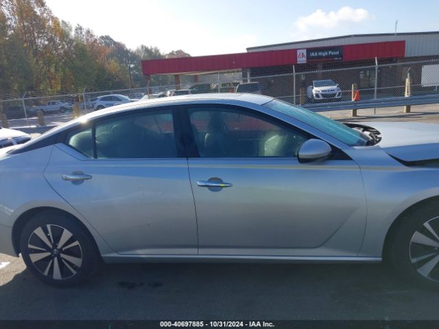 1N4BL4EVXKC232527 Nissan Altima 2.5 Sl
