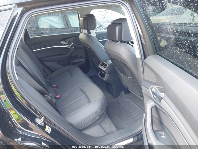 Audi E-tron Premium Plus Quattro 2021 WA1LAAGE7MB003743 Image 7