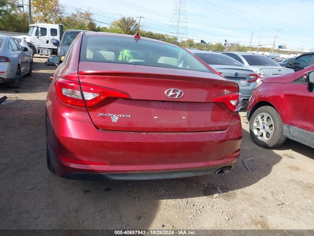 Hyundai SONATA SE 2015 5NPE24AF4FH204399 Image 16