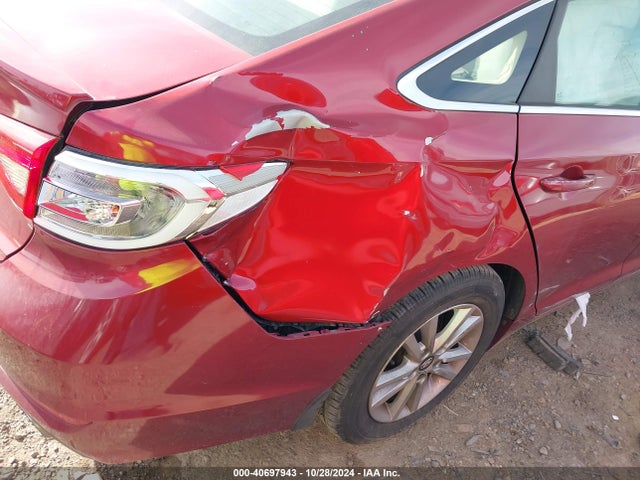 Hyundai SONATA SE 2015 5NPE24AF4FH204399 Image 17