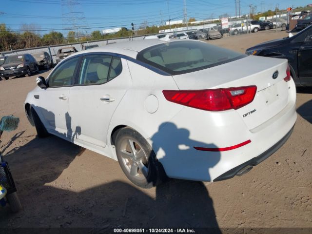 KNAGM4A78F5653027 KIA Optima Lx