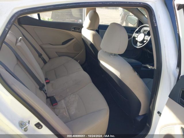 KNAGM4A78F5653027 KIA Optima Lx