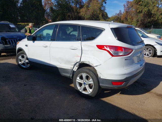 1FMCU0GX1EUB05730 Ford ESCAPE SE