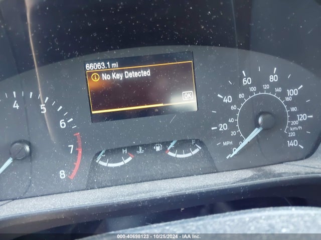 1FMCU0H61NUA21123 Ford ESCAPE SEL