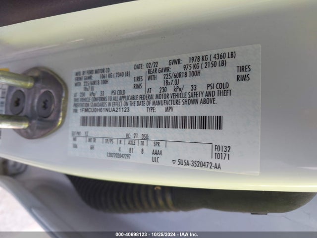 1FMCU0H61NUA21123 Ford ESCAPE SEL