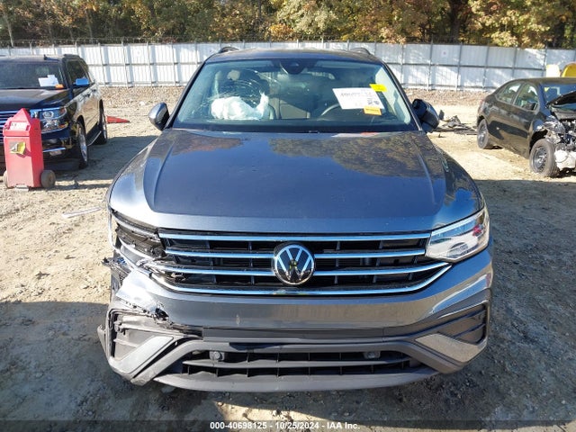 3VV1B7AX8NM119231 Volkswagen Tiguan 2.0t S
