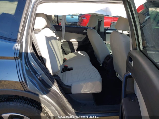 3VV1B7AX8NM119231 Volkswagen Tiguan 2.0t S