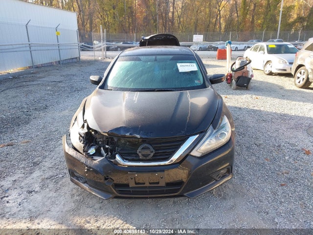 Продажа на аукционе авто 2018 Nissan Altima 2.5 Sr, vin: 1N4AL3AP0JC298743, номер лота: 40698143