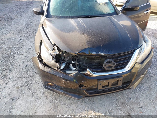 Продажа на аукционе авто 2018 Nissan Altima 2.5 Sr, vin: 1N4AL3AP0JC298743, номер лота: 40698143