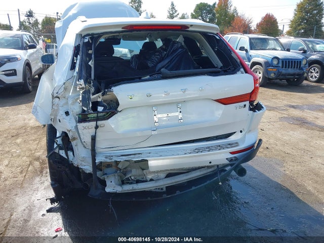 YV4102RK7M1742722 Volvo Xc60 Momentum