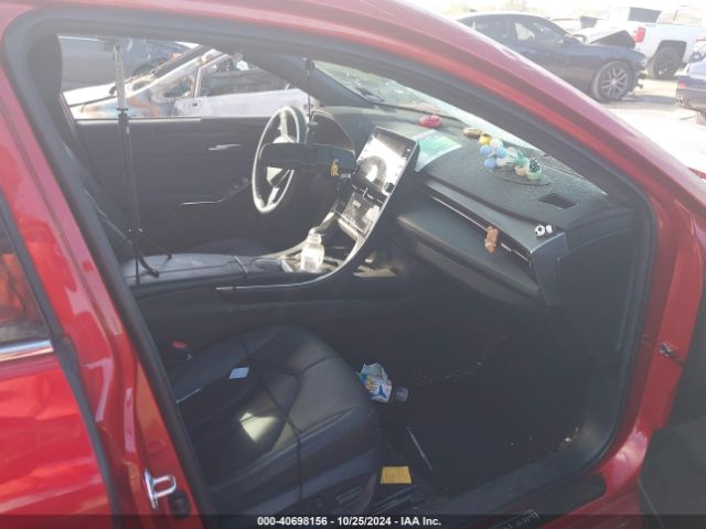 4T1AZ1FB9NU082024 Toyota AVALON XLE