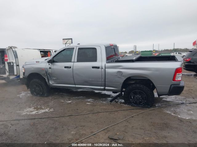 3C6UR5CJ4MG533874 RAM 2500 Tradesman  4x4 6'4 Box