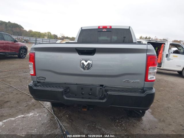 3C6UR5CJ4MG533874 RAM 2500 Tradesman  4x4 6'4 Box