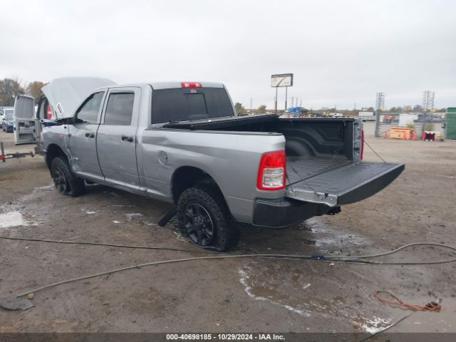 3C6UR5CJ4MG533874 RAM 2500 Tradesman  4x4 6'4 Box
