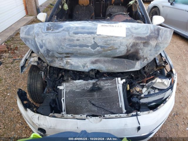 3VWG17AU1JM254740 Volkswagen Golf Tsi S/tsi Se